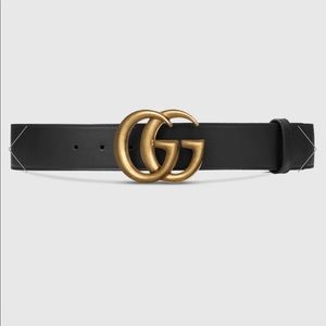 Wide leather belt with Double G buckle